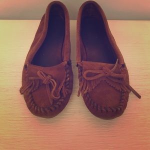 Brown Minnetonka Moccasins!